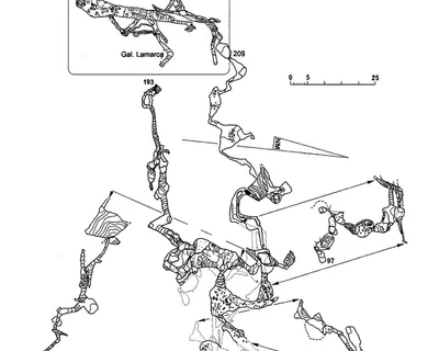 Topografia de ESQUERRÀ, AVENC DE L' (10 de 28)
